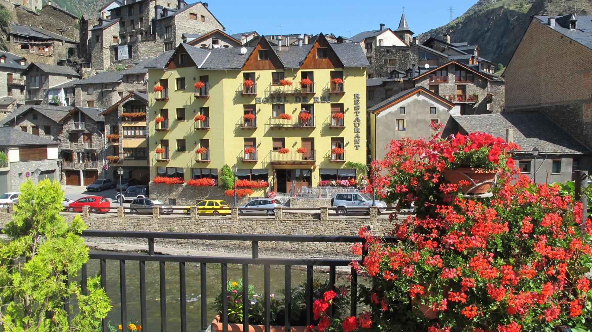 Hotel De Rei Llavorsí Kültér fotó